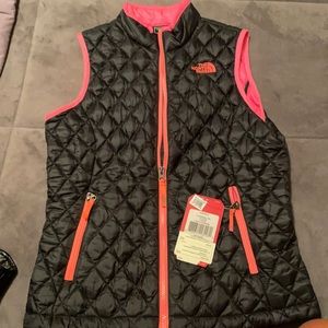 North face girls thermoball vest.